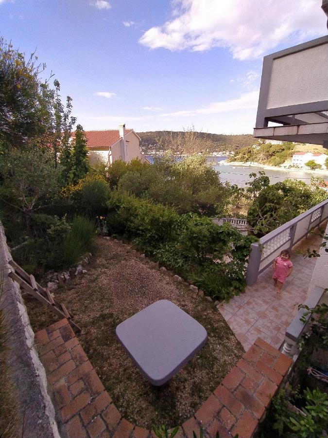 Apartments By The Sea Supetarska Draga - Donja, Rab - 2022 Buitenkant foto